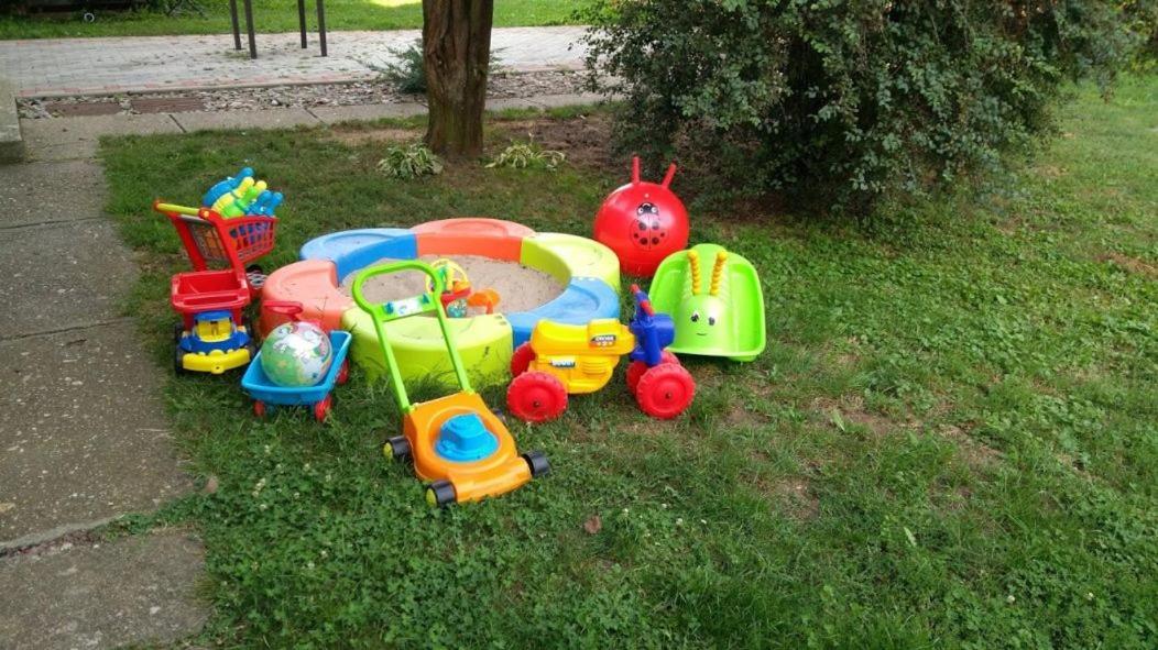 Apartman Biskupice Filakovo Εξωτερικό φωτογραφία
